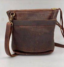 Load image into Gallery viewer, The Savannah Saddle Bag - Axis