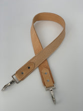 Load image into Gallery viewer, Natural Embossed Leather Bag Strap