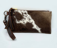 Load image into Gallery viewer, Brown &amp; White Spotted Cowhide Hair-on-Hide Leather Flat Clutch / Wristlet