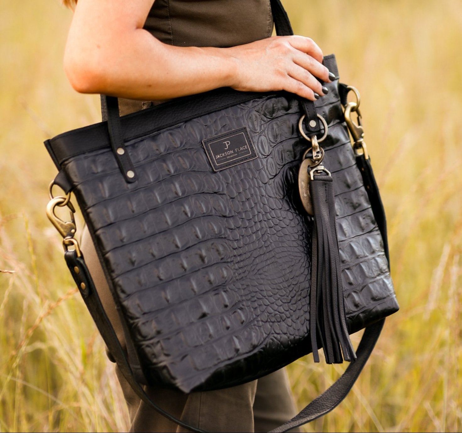 Large Black Croc Embossed Leather Tote Bag – Jackson Place Collection